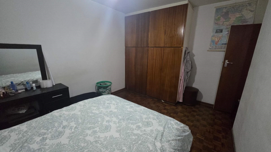1 Bedroom Property for Sale in Oakdale Western Cape